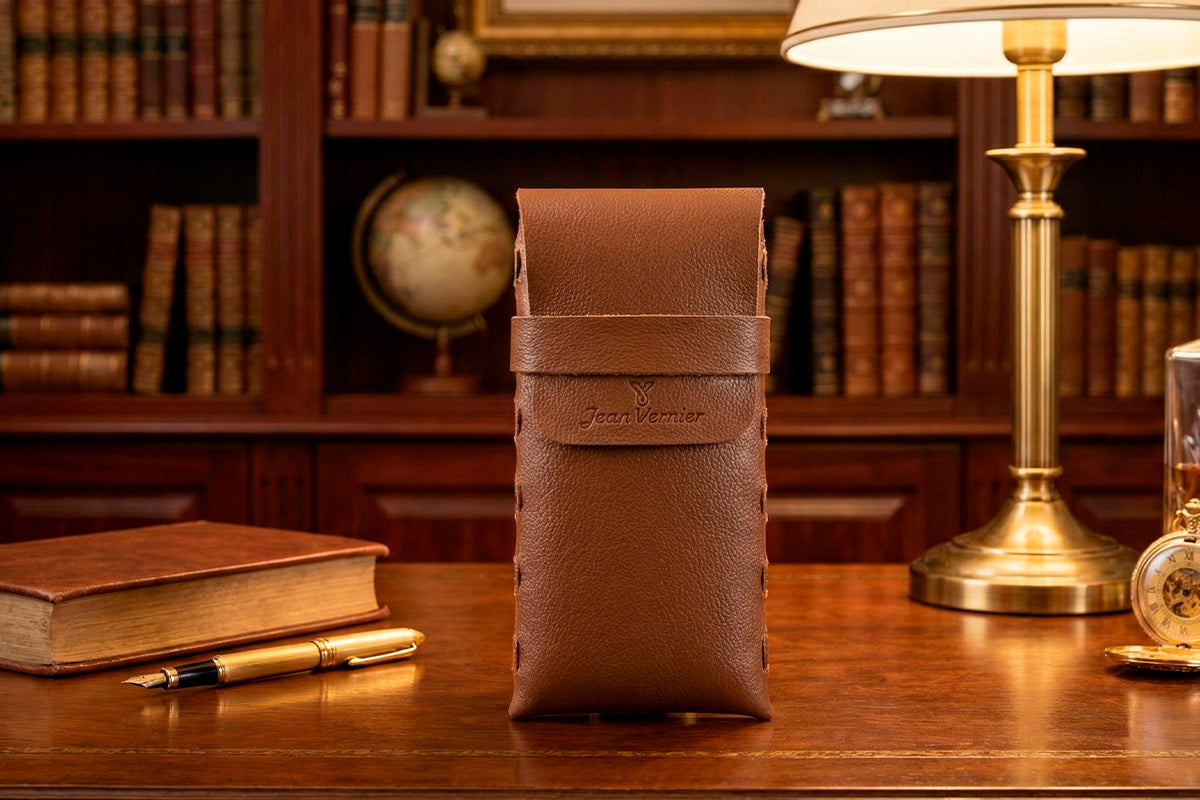 Porta Relógio para Viagem - Marrom