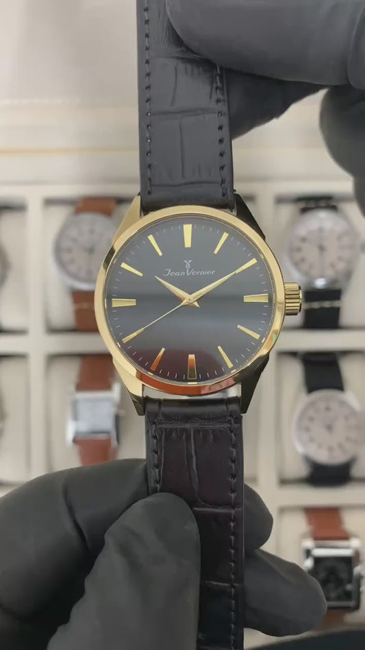 Relógio Masculino Jean Vernier Dourado Couro Preto JV02426PP